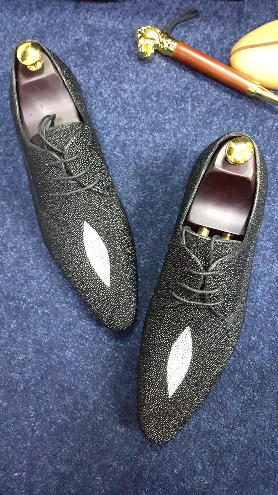 泰国珍珠鱼皮皮鞋